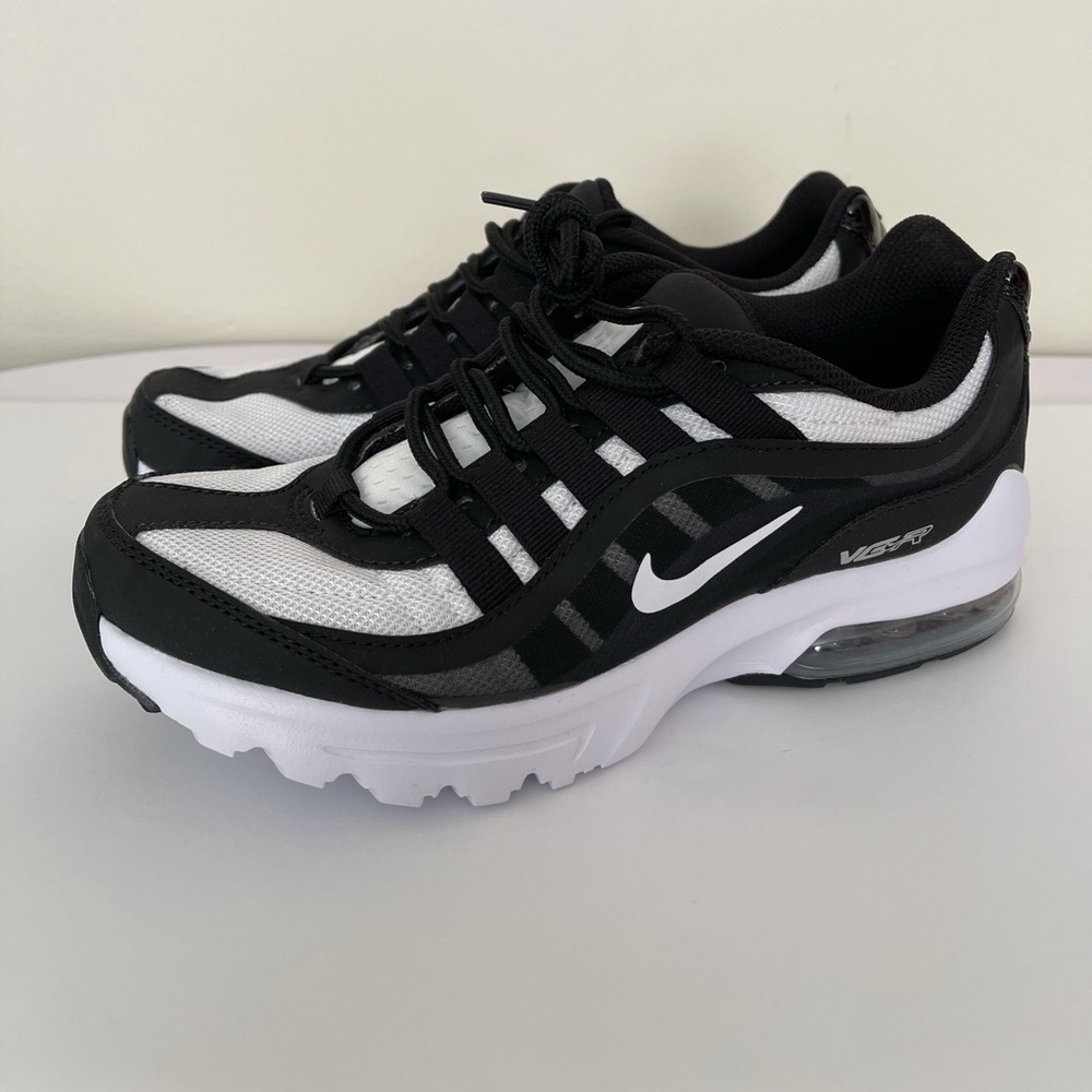 NEW Nike Air Max VG-R Running Sneakers - Picture 3 of 6